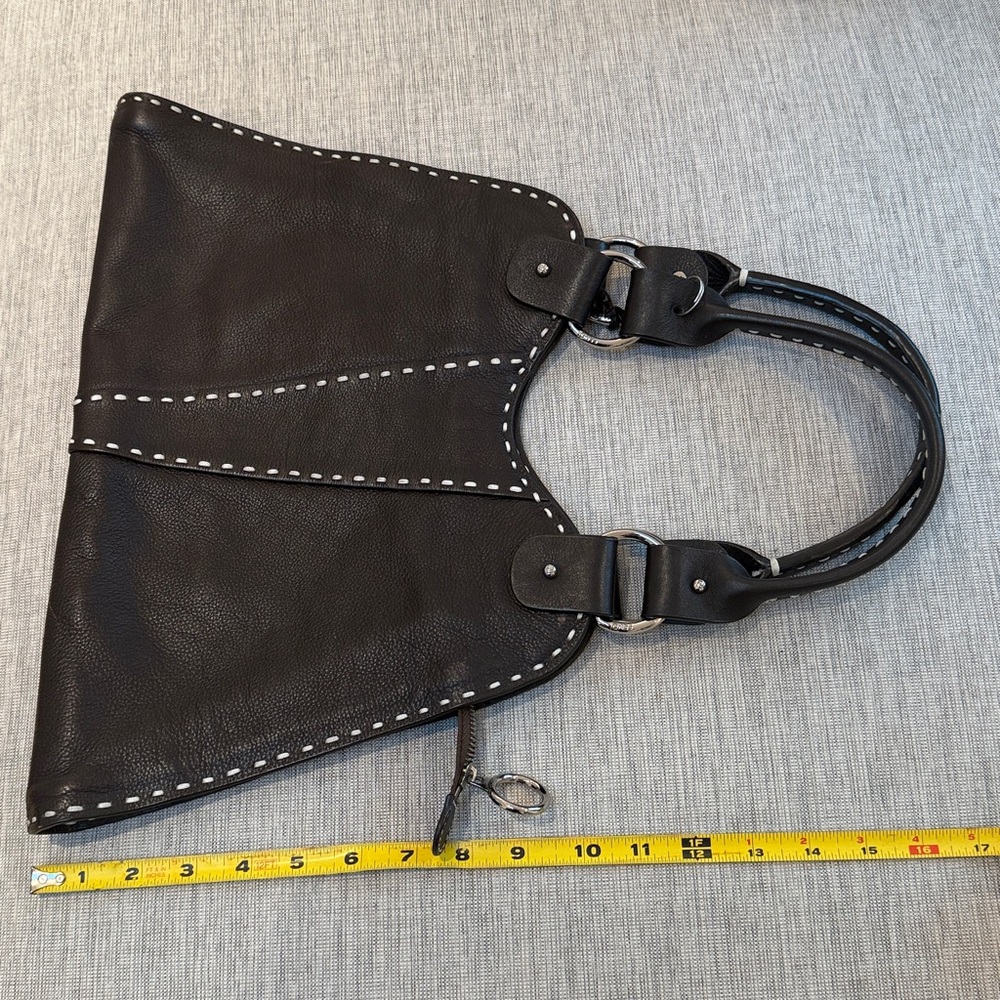 Fendi Black Leather Shoulder Bag - Picture 14 of 14